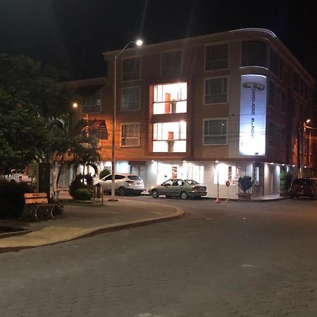 Colon Plaza Hotel Tumaco Exteriér fotografie