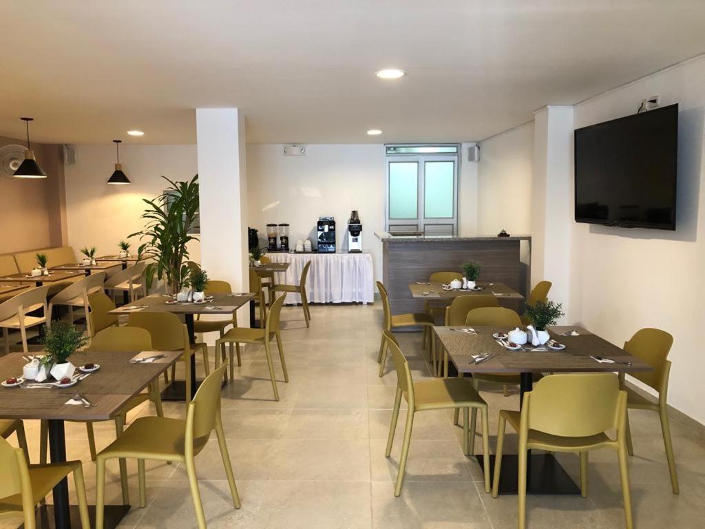 Colon Plaza Hotel Tumaco Exteriér fotografie