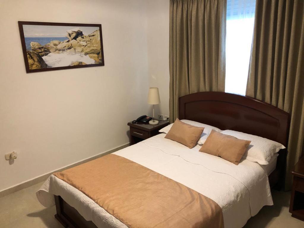 Colon Plaza Hotel Tumaco Exteriér fotografie