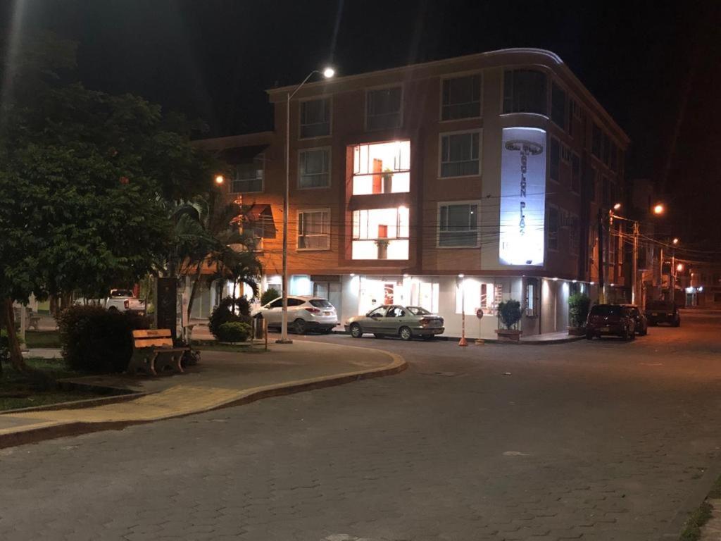 Colon Plaza Hotel Tumaco Exteriér fotografie