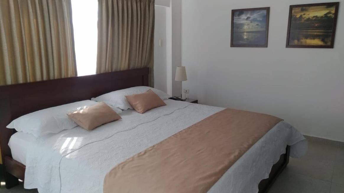Colon Plaza Hotel Tumaco Exteriér fotografie