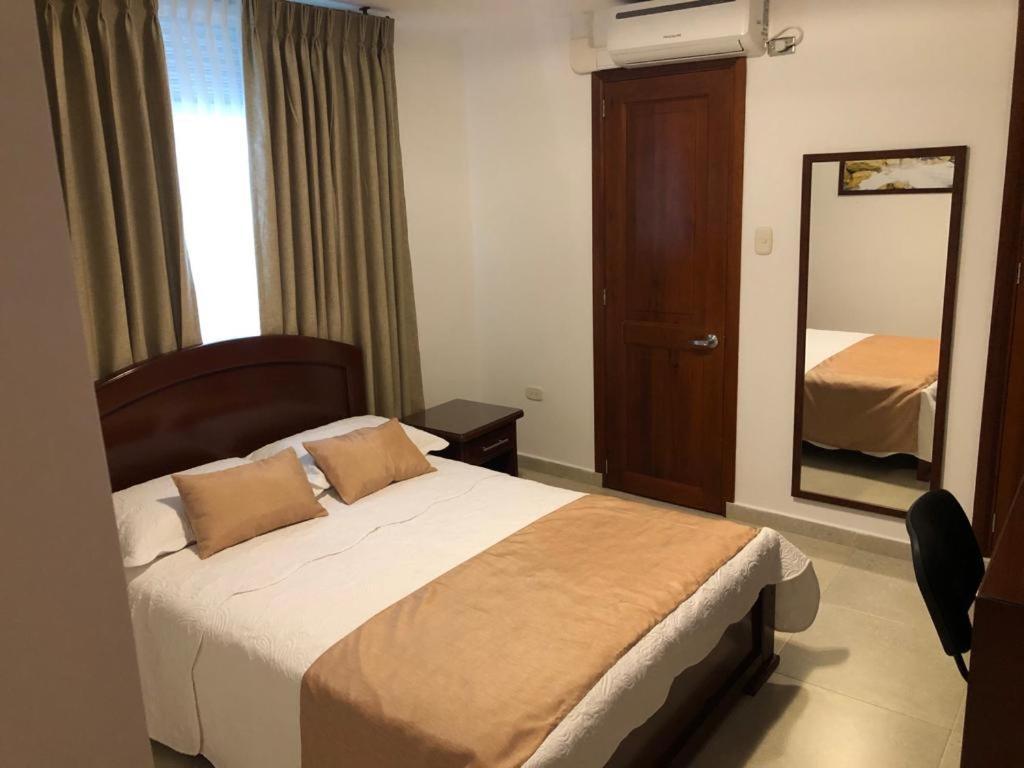 Colon Plaza Hotel Tumaco Exteriér fotografie